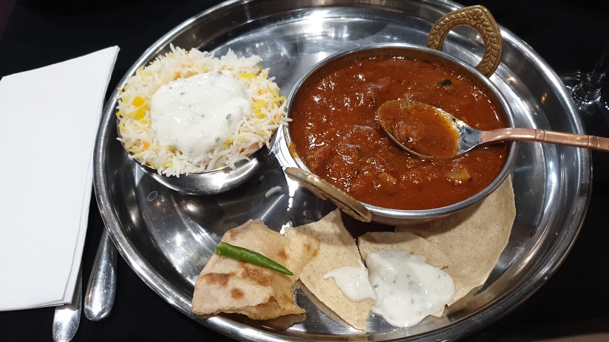 Golden Elephant Indian Restaurant-8